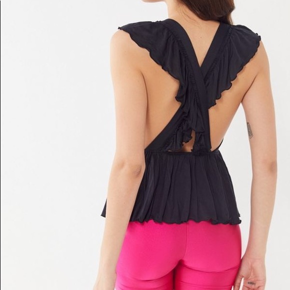UO Pia sleeveless peplum tank - Picture 2 of 2